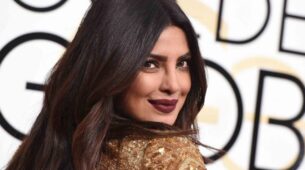 Priyanka Chopra’s Trustworthy Face Mask To Try On A Weekend And Relax Yourself