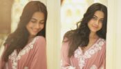 Reem Sameer Sheikh is a droolworthy beauty in stylish peach chikankari outfit, we can’t take eyes off her