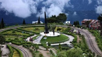 5 Reasons Why Darjeeling Is A Must Visit Place In India