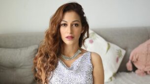TMKOC damsel Sunayana Fozdar chills on couch, looks sizzling hot in white and black printed top and black trousers