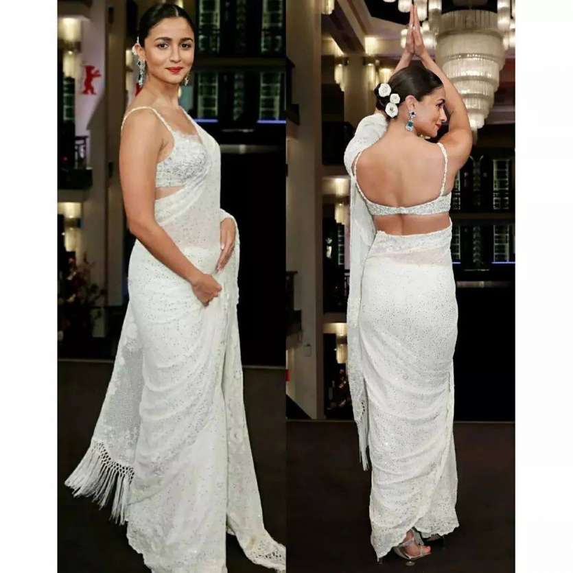 Alia Bhatt and Deepika Padukone’s Stylish Bun Hairstyles That You Would Want To Copy For Your Saree Look - 2