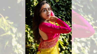 Amruta Khanvilkar’s Yellow Saree With Pink Blouse Gives Us Major Diwali Festival Vibes