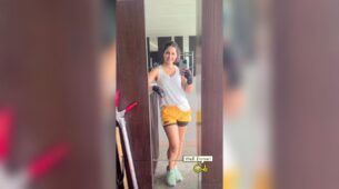 Hina Khan is all smiles and happy after intense workout, shares cute mirror selfie in shorts and tank top