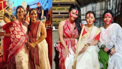 Tanishaa Mukerji Poses With Kajol And Rani Mukerji At Sindoor Khela At Durga Puja