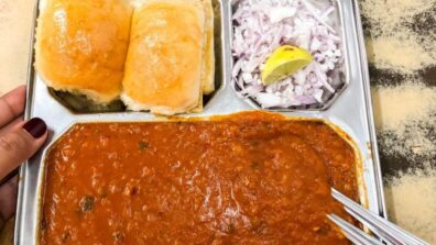 These Lip Smacking Places In Mumbai For Pav Bhaji You Should Try