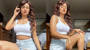 Hot Video: Avneet Kaur burns internet in white bralette and co-ord shorts, internet is sweating