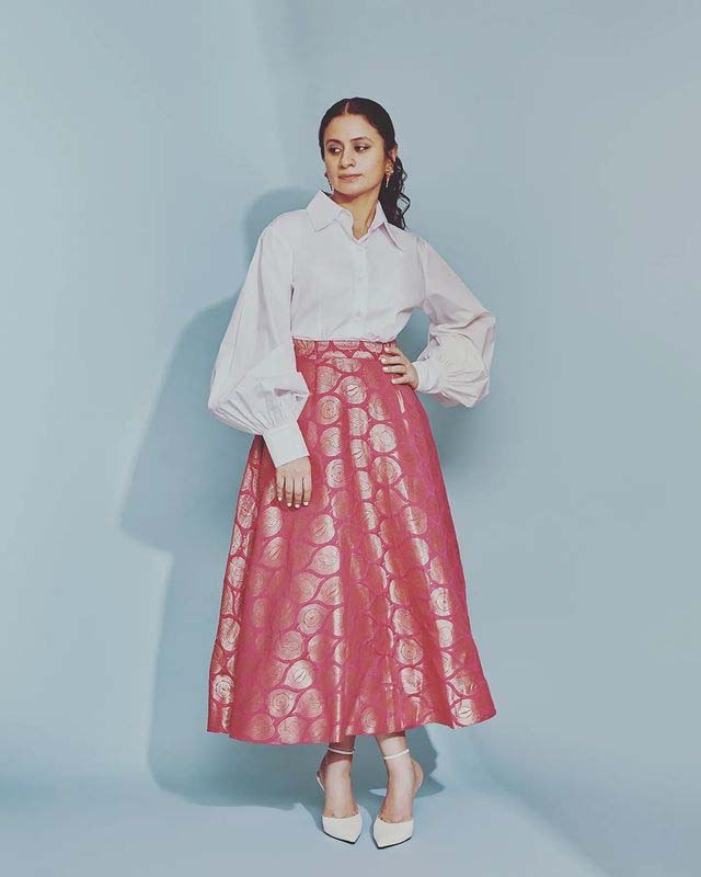 Mirzapur fame Rasika Dugal looks beautiful in white and pink indo western outfit, fans can’t stop praising - 1