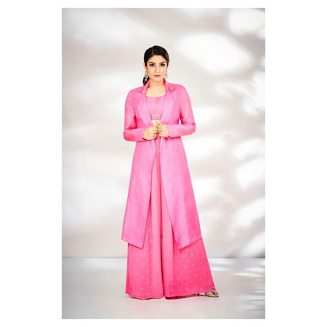 Raveena Tandon looks resplendent in pink co-ord set, check photos - 3