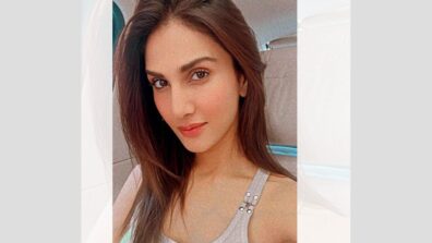 Vaani Kapoor Looks Glowing And Flaunts Her Stunning Facial Features