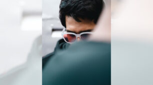 Vicky Kaushal Looks Dapper And Gives Glimpse Of His Travel Look 