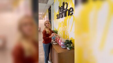 Watch: Reese Witherspoon’s obsession with candy is never-ending, steals entire jar from office