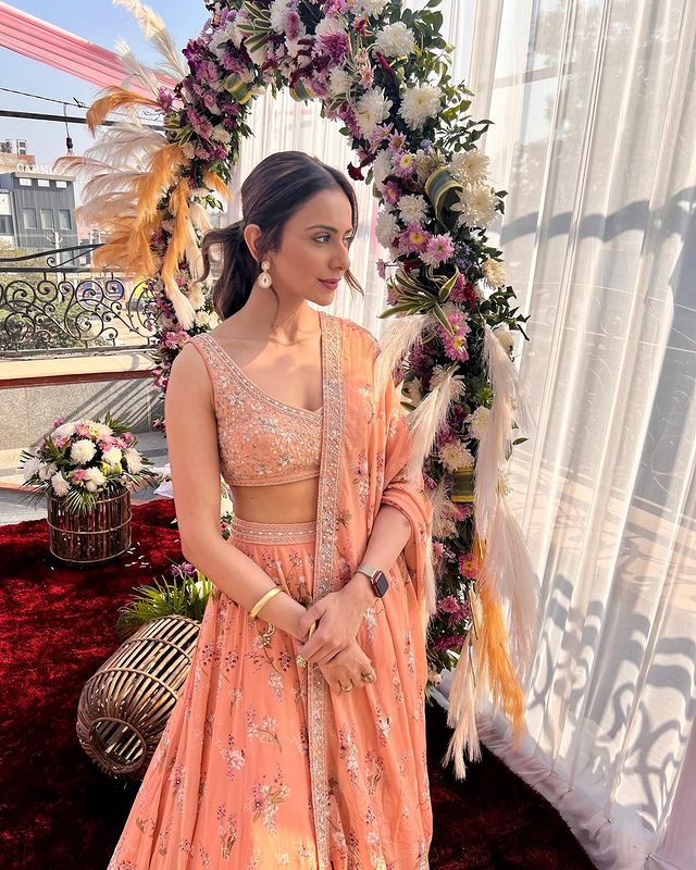 Ethnic Beauty Rakul Preet Singh Looks Glamorous In An Orange Lehenga - 0