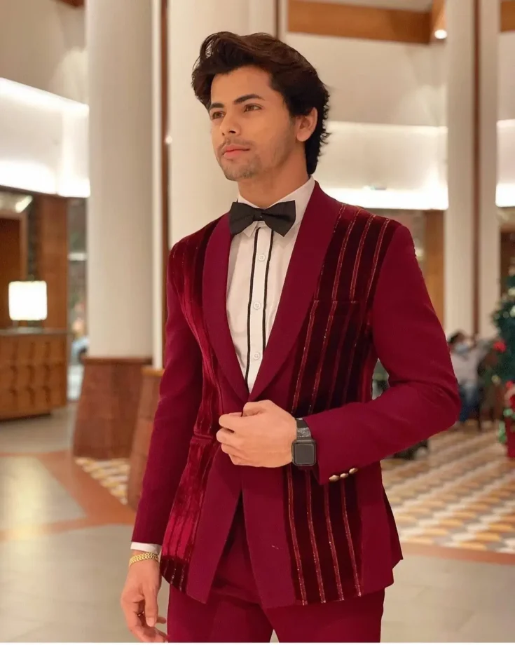 5 Times Siddharth Nigam Served Charismatic Looks In Suits 763714