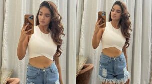 Anushka Sen’s strong mirror selfie game is killer
