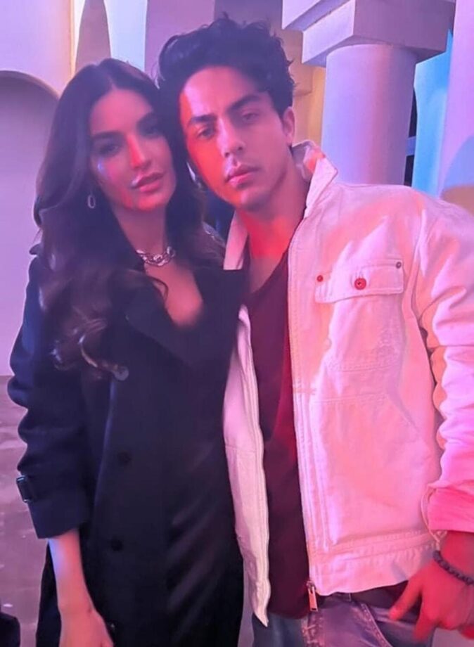 'Baseless': Pakistani Actress Sadia Khan Reacts To Dating Rumors With Aryan Khan 756551