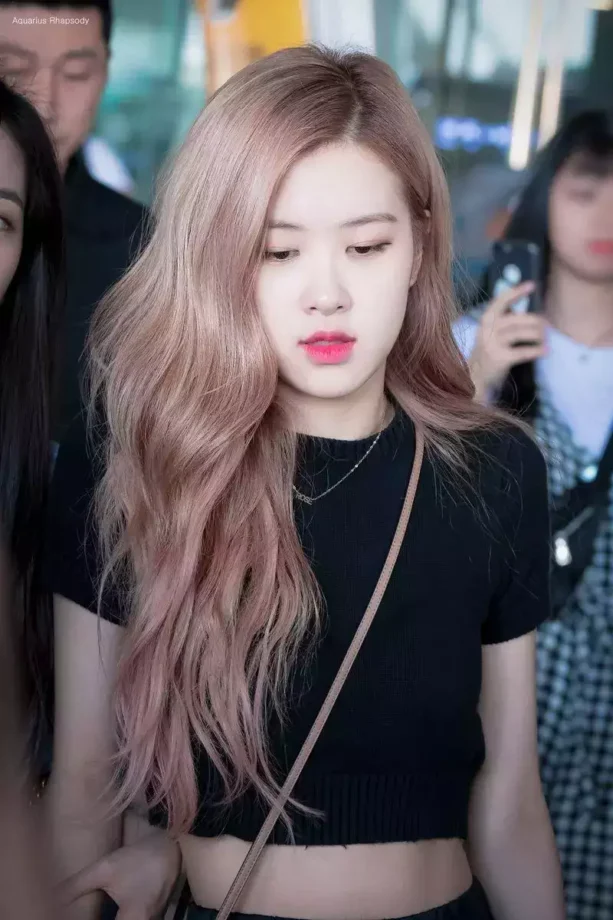 Blackpink Rose Teaches To Embrace Blonde Hair Color 761842