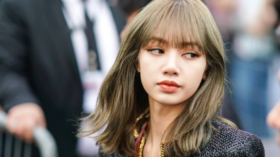 In Photos: Blackpink Lisa Looks Gorgeous In Bangs 764348