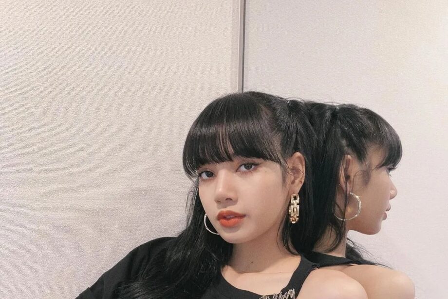 In Photos: Blackpink Lisa Looks Gorgeous In Bangs 764346