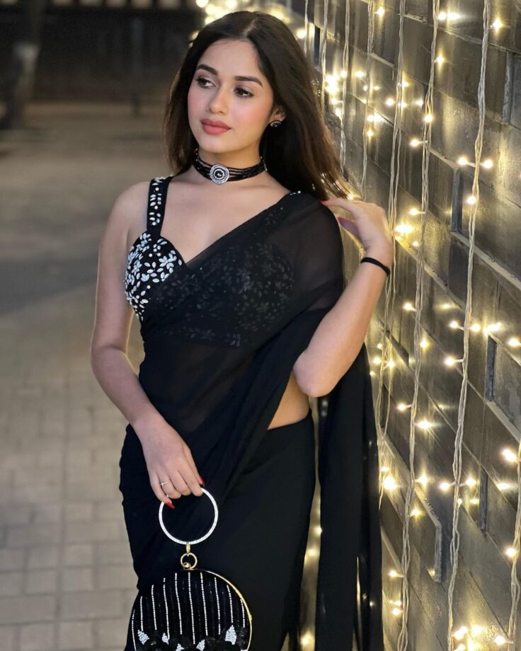 In Pics: Jannat Zubair Rahmani's see-through, transparent saree swag is too wow 761041