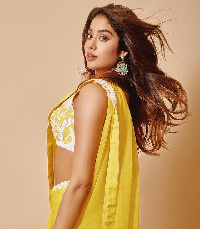 Janhvi Kapoor Shining Bright In Shades Of Rainbow; Check Now! 763623