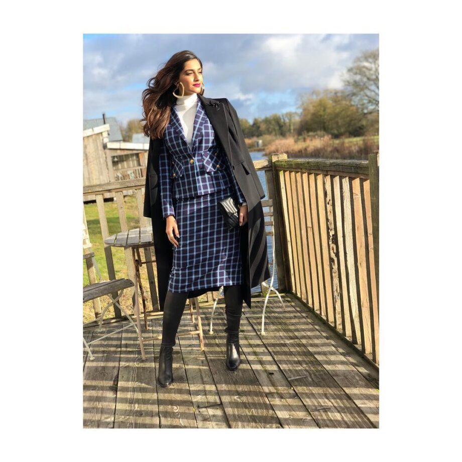 Learn To Slay Even In Winter Like Sonam Kapoor 754309