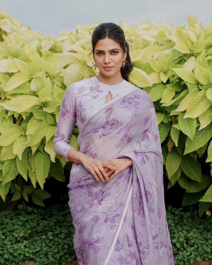Malavika Mohanan's irresistible lavender saree moment is swag goals 759586