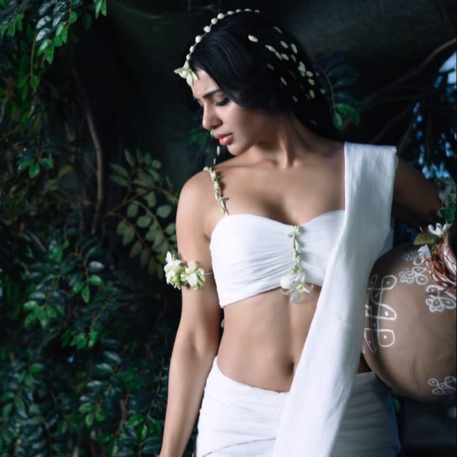 Samantha Ruth Prabhu's Ethereal 'Shaakuntalam' Look In Gorgeous White Saree, See Pics 759676