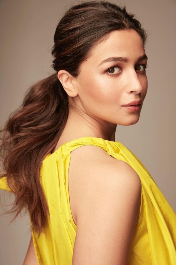 Style your hair, the Alia Bhatt way 760657