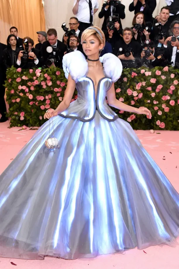 Times When Zendaya Coleman Walked Like Princess On Red Carpet 754943