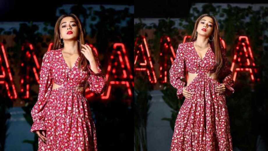 Tina Datta Sizzles in Red Hot Gown: 'Believe in Yourself' With Inspiring Caption 760595