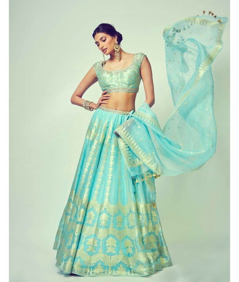 5 Times Athiya Shetty Showed Us Her Beauty In Lehenga Set 778408