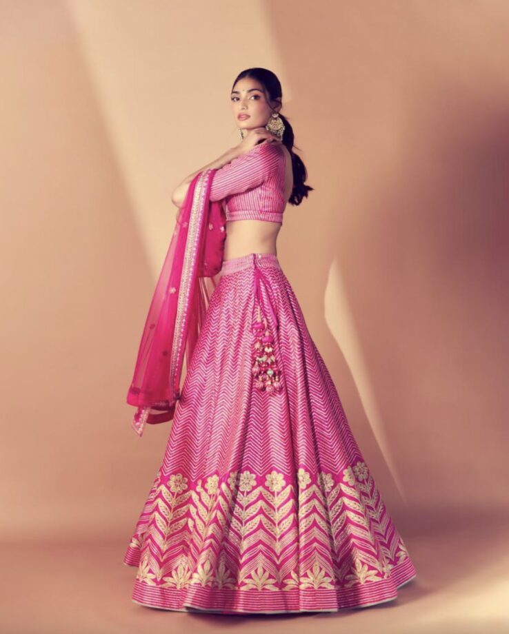 5 Times Athiya Shetty Showed Us Her Beauty In Lehenga Set 778411