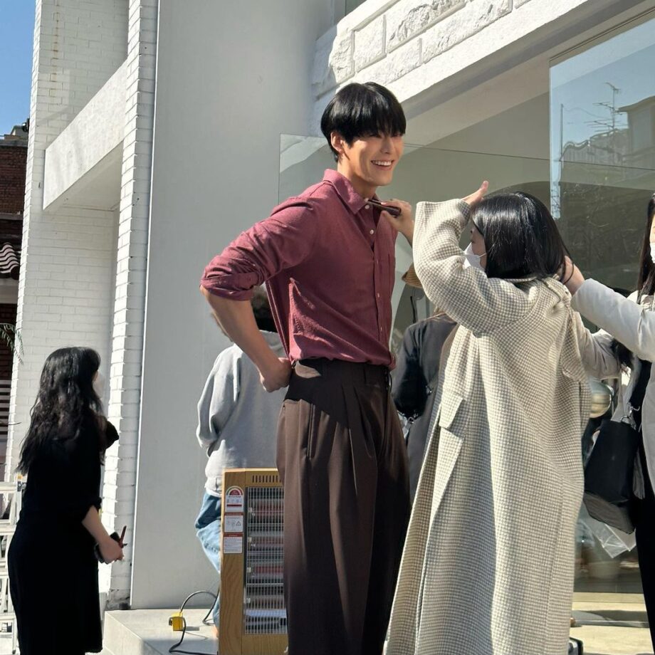 Actor Kim Woo Bin Leaves Fans Breathless In His Pictorial Shoot With A Leaf, Check Now! 772769