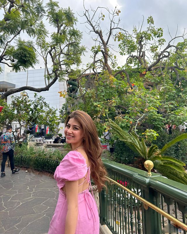 Aditi Bhatia's Heartthrob Ensembles In Photos; Check! 767514