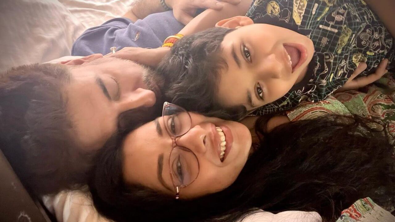 Anupamaa fame Rupali Ganguly's Valentine's Day wish is 'family goals' 772244