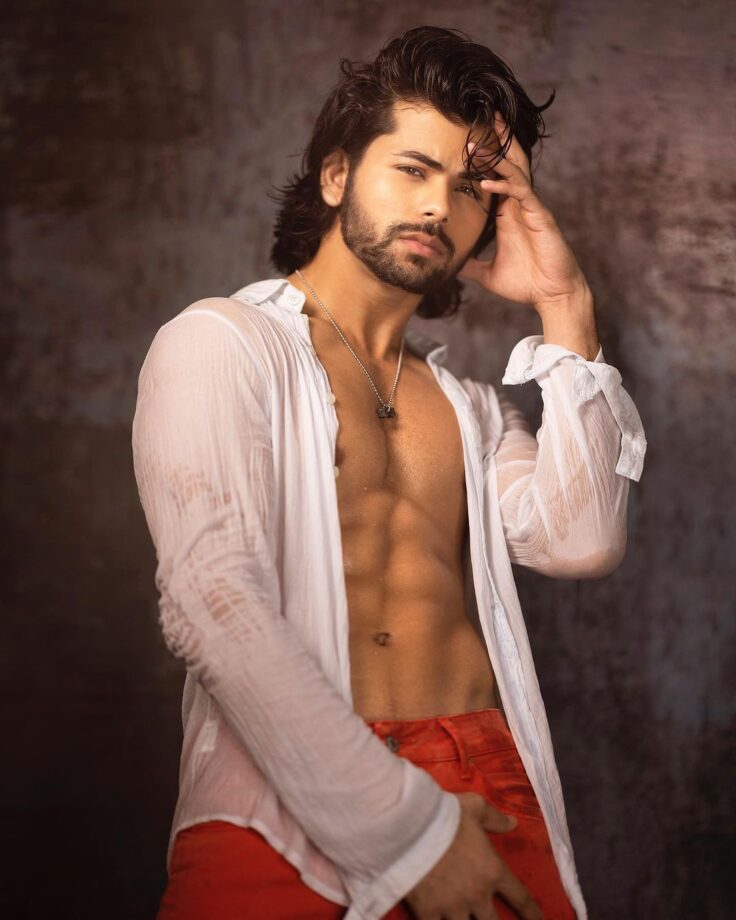 Avneet Kaur turns white muse in one-shoulder dress, Siddharth Nigam says ‘…for this’ 765785