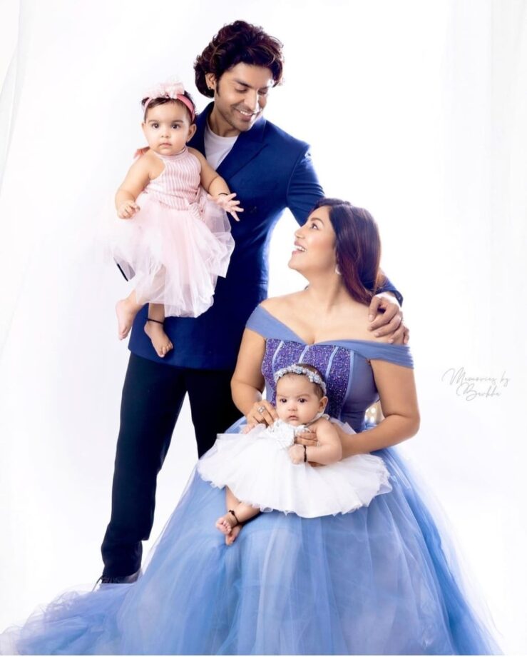 Gurmeet Choudhary and Debina Bonnerjee reveal their daughter Divisha’s face, call her ‘miracle baby’ - 1