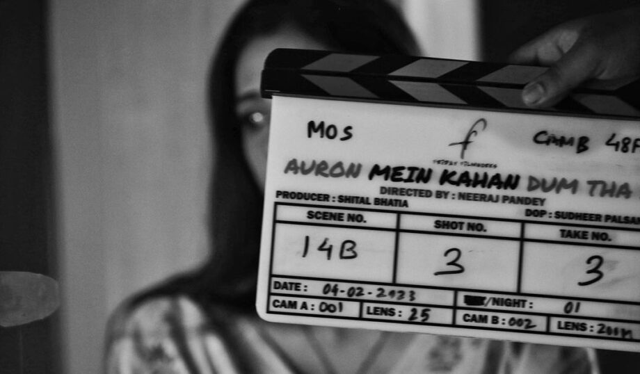 In Pics: Ajay Devgn Shares Pictures From His Shooting Set Of 'Auron Mein Kahan Dum Tha' 768260