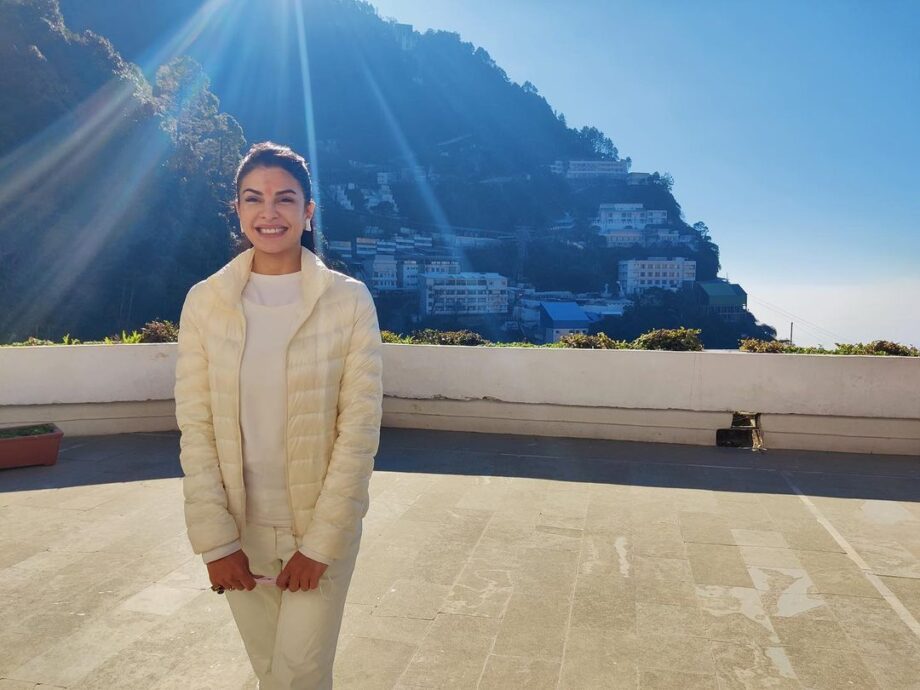 In Pics: Jacqueline Fernandez Goes For A Spiritual Ride As She Visits Vaishno Devi 769183