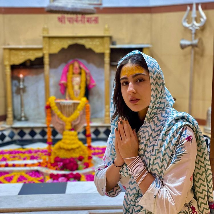 Jai Bholenath: Sara Ali Khan shows love for Lord Shiva, see pic 774148