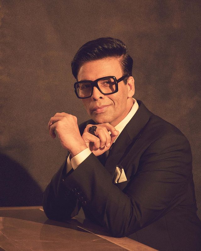 Karan Johar Shows You How To Wear Black And White Suit Like A Pro, Check Now! 771493