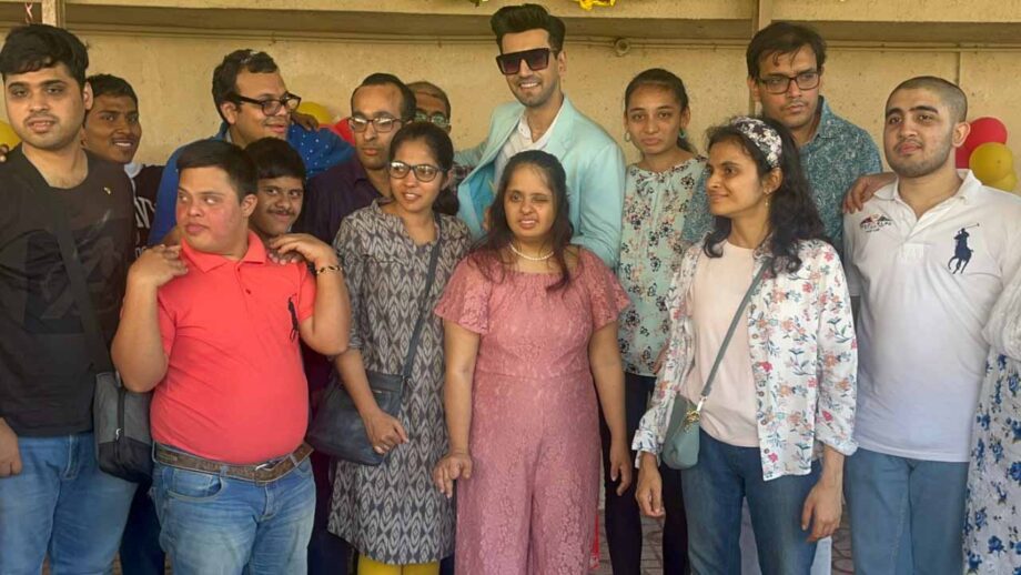 Karanvir Sharma invites specially abled people who run a restaurant in Mumbai on the sets of Rabb Se Hai Dua 773358