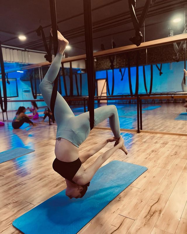 Karishma Tanna motivates fans, aces the aerial yoga in latest photos - 2