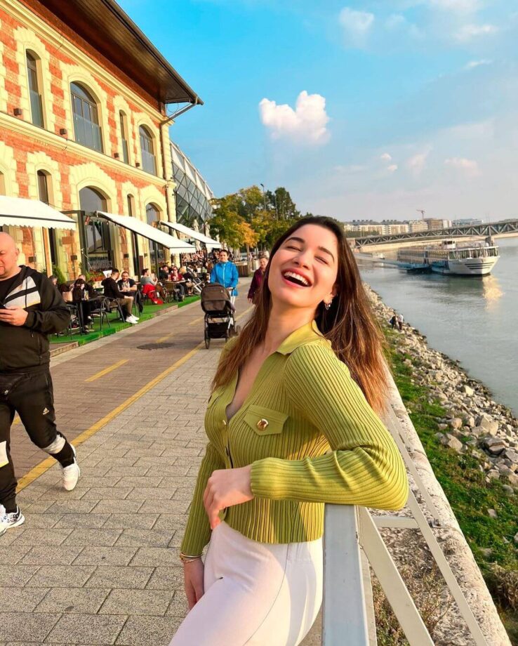 Major Throwback: Sara Tendulkar and her Budapest diaries is luxury lifestyle goals 770564