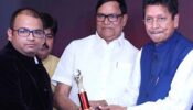 Mangal Lodha, the Maharashtra Minister of Tourism, presented Rajeev Kumar with the “Maharashtra Ratna Puruskar 2023” on January 29