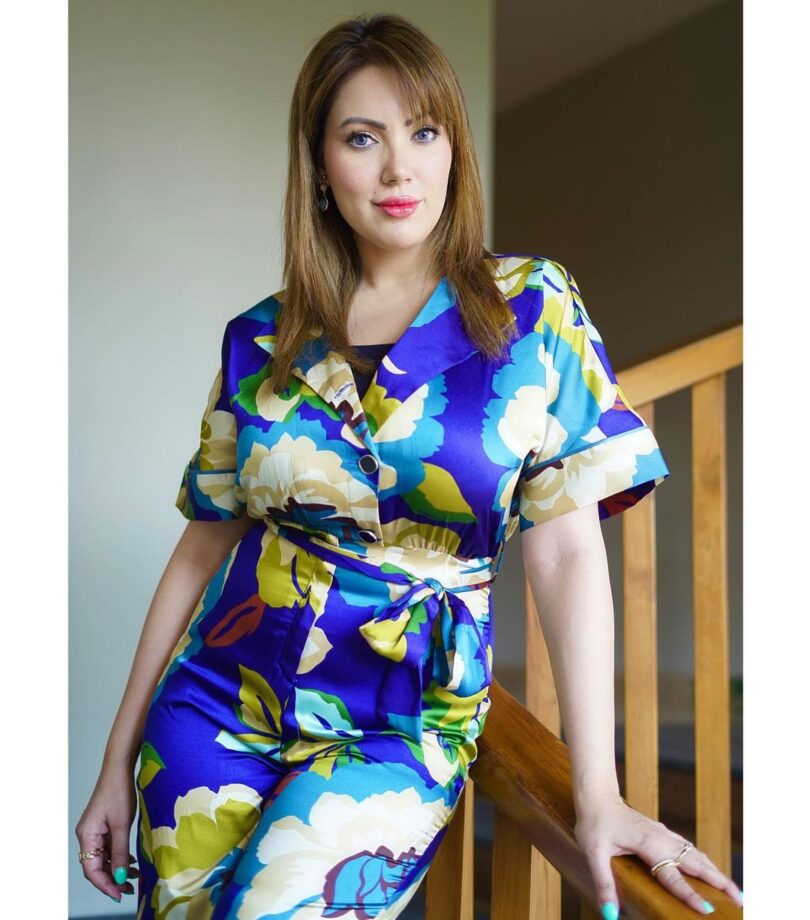 Munmun Dutta aka Babita Ji shines in blue tropical print jumpsuit, see pics 774226