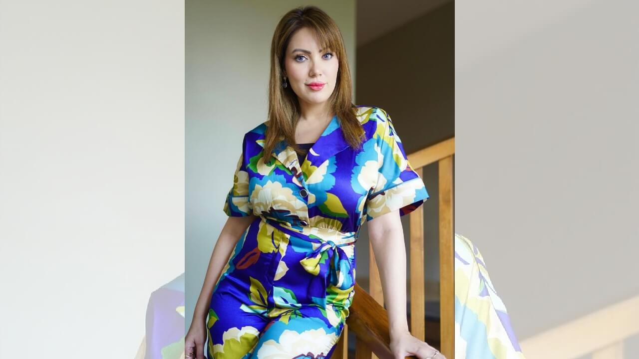 Munmun Dutta aka Babita Ji shines in blue tropical print jumpsuit, see pics 774225