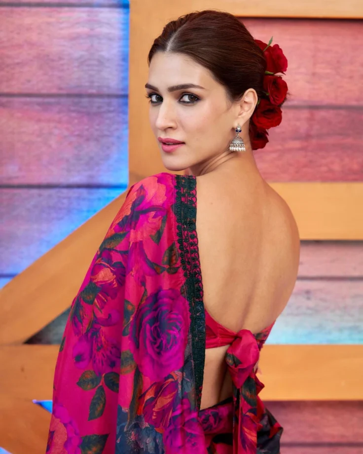 Oh Wow: Kriti Sanon Looks Goddess In Sarees 766124