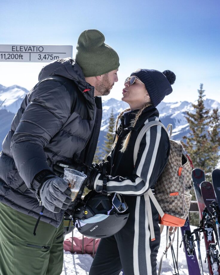 Priyanka Chopra And Nick Jonas Enjoy Romantic Moments On Aspen Vacation; Daughter Malti Marie Steals The Show 769089