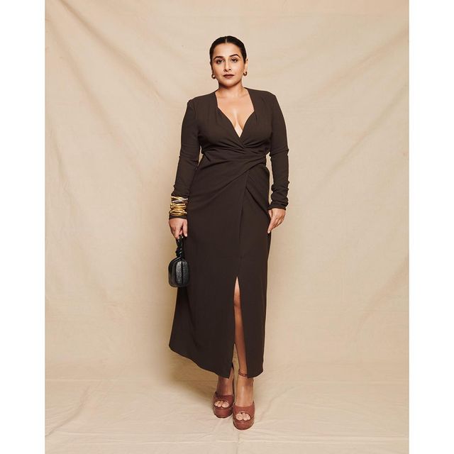 Vidya Balan Looks Bewitching In Bold Dresses 769839